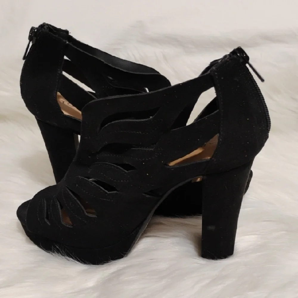 Torrid Black Cage Open Toe Chunky Heel Sandal Booties Worn 1X #46 - Picture 6 of 9